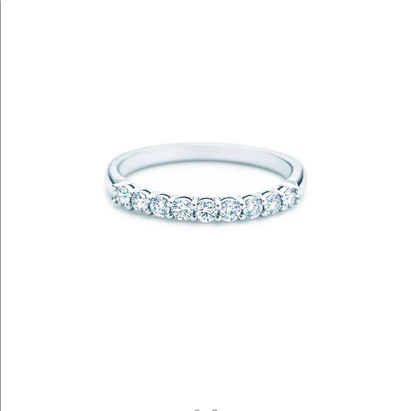 Tiffany Embrace Ring - Picture 5 of 5